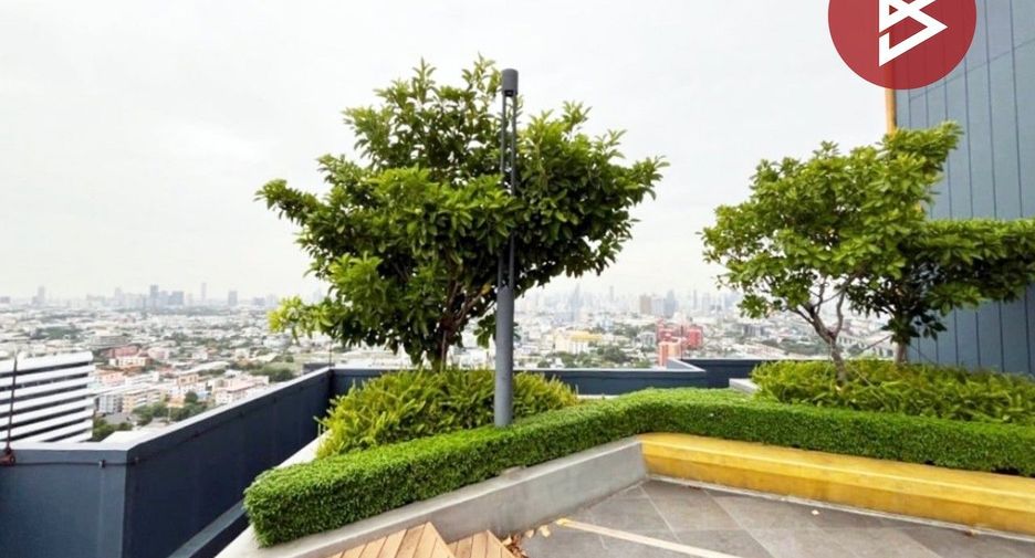 For sale 1 bed condo in Suan Luang, Bangkok