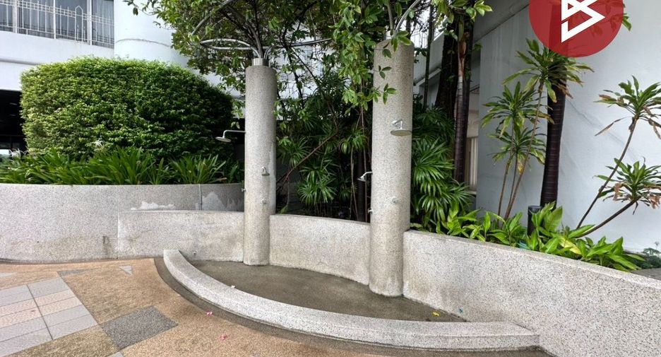 For sale 1 bed condo in Bang Na, Bangkok