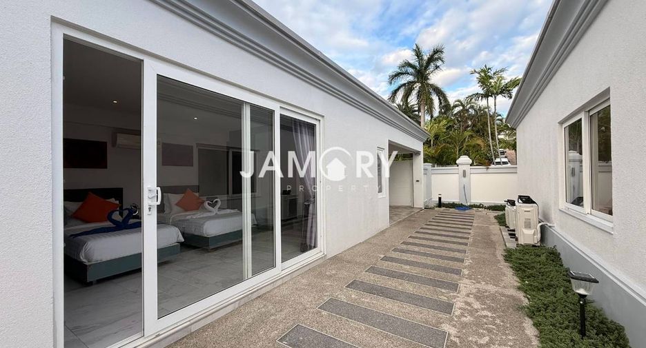 À vendre 5 chambres villa à Bang Lamung, Chonburi