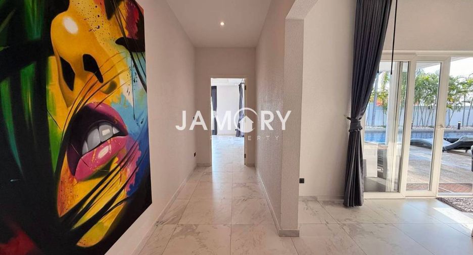 À vendre 5 chambres villa à Bang Lamung, Chonburi