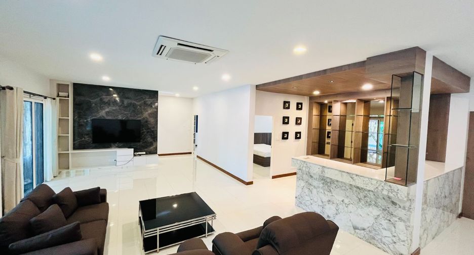 Casa en alquiler de 4 habitaciones en Mueang Chiang Mai, Chiang Mai