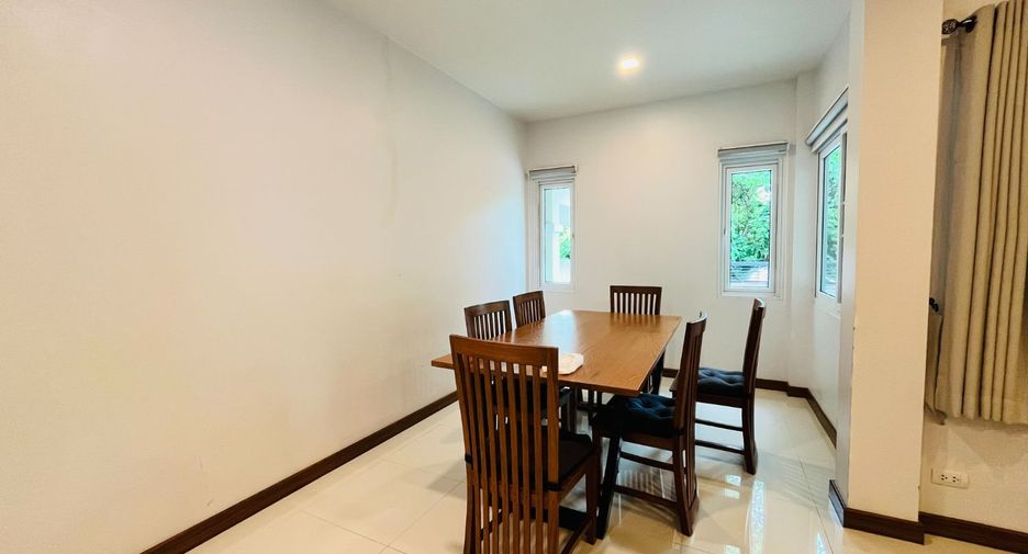 Casa en alquiler de 4 habitaciones en Mueang Chiang Mai, Chiang Mai