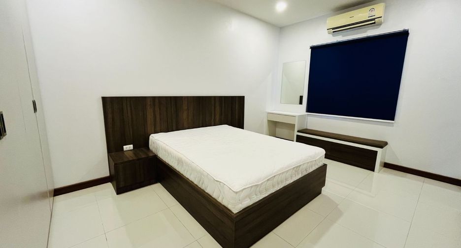 Casa en alquiler de 4 habitaciones en Mueang Chiang Mai, Chiang Mai
