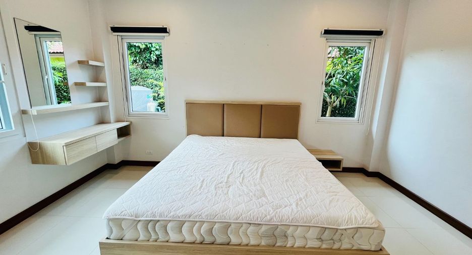 Casa en alquiler de 4 habitaciones en Mueang Chiang Mai, Chiang Mai