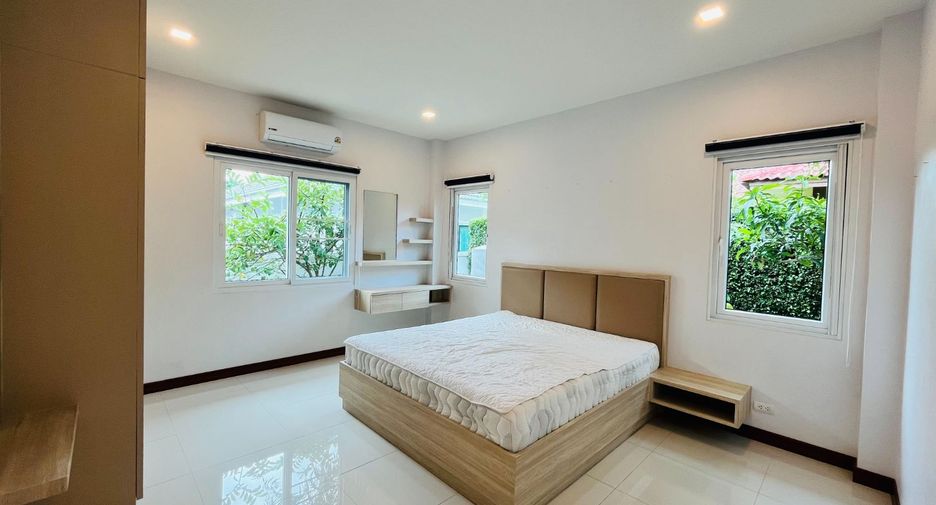Casa en alquiler de 4 habitaciones en Mueang Chiang Mai, Chiang Mai