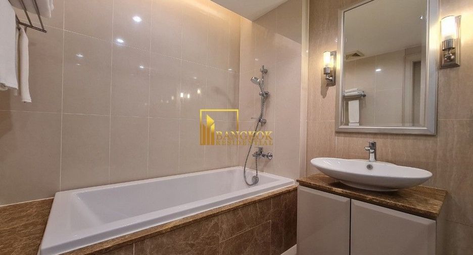 Apartamento con servicios en alquiler de 3 habitaciones en Khlong Toei, Bangkok