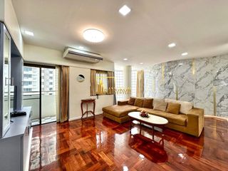 For rent 2 bedrooms apartment in Watthana, Bangkok