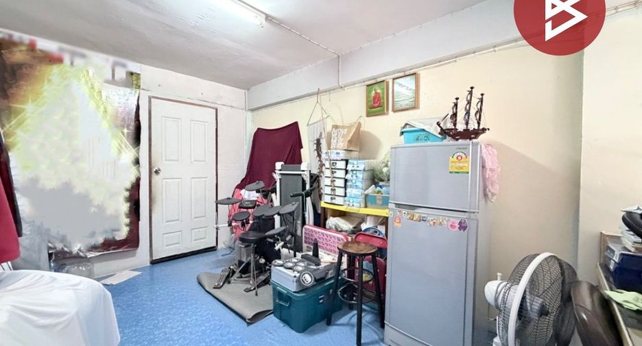 Gewerbefläche zum Kauf mit 3 Zimmer in Bang Khun Thian, Bangkok