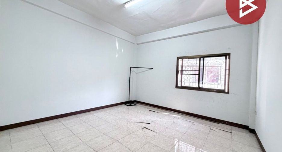 Gewerbefläche zum Kauf mit 3 Zimmer in Bang Khun Thian, Bangkok