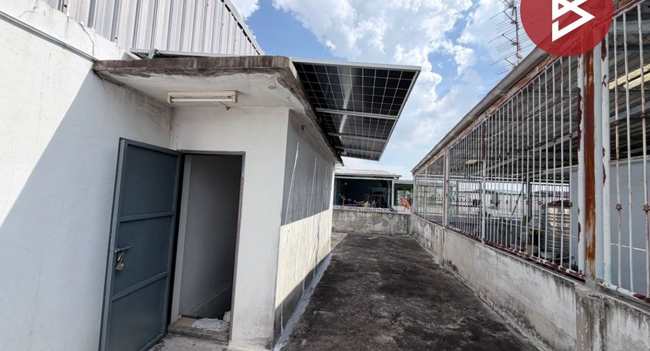 Gewerbefläche zum Kauf mit 3 Zimmer in Bang Khun Thian, Bangkok