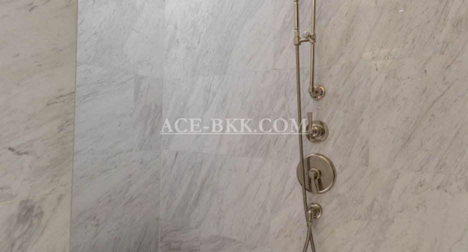 For rent and for sale 2 bedrooms condo in Khlong San, Bangkok
