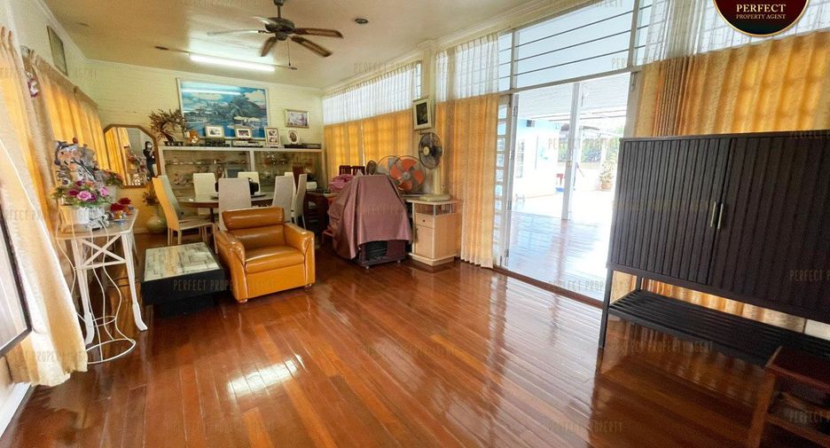 For sale 9 bedrooms house in Bang Pakong, Chachoengsao