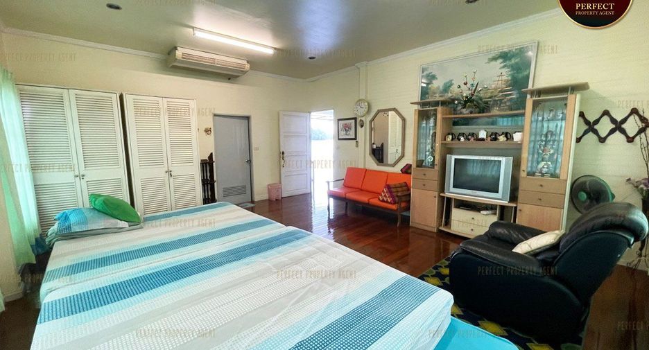 For sale 9 bedrooms house in Bang Pakong, Chachoengsao
