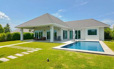For sale 3 bedrooms villa in Hua Hin, Prachuap Khiri Khan