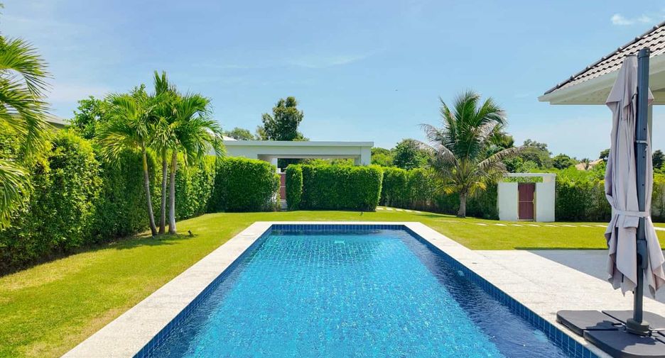 For sale 3 bedrooms villa in Hua Hin, Prachuap Khiri Khan