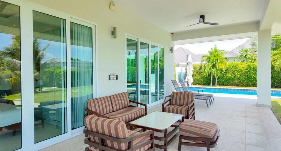For sale 3 bedrooms villa in Hua Hin, Prachuap Khiri Khan