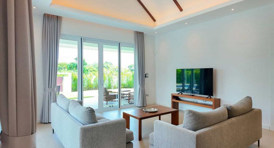 For sale 3 bedrooms villa in Hua Hin, Prachuap Khiri Khan