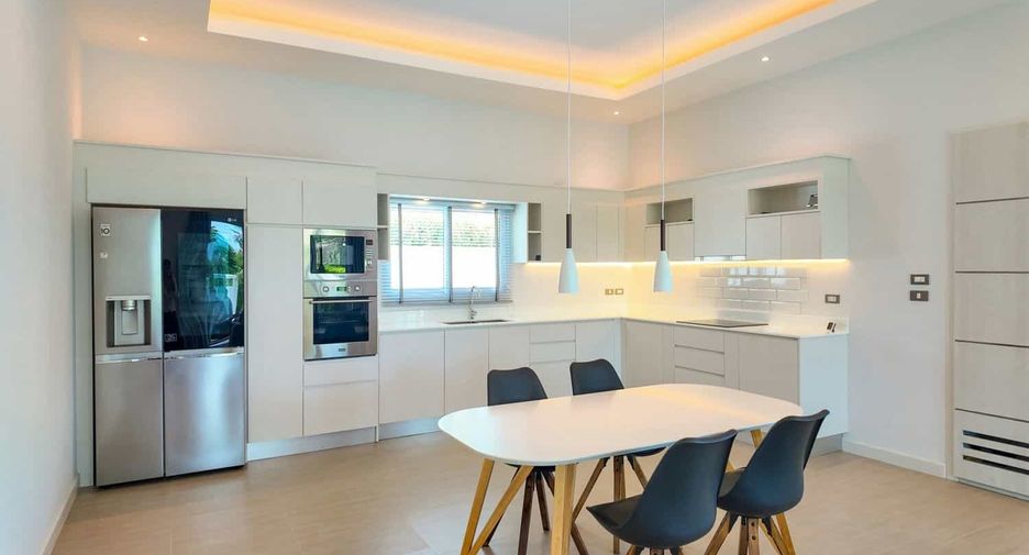 For sale 3 bedrooms villa in Hua Hin, Prachuap Khiri Khan