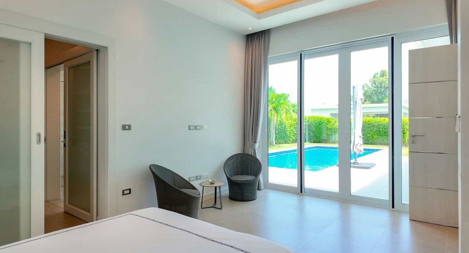 For sale 3 bedrooms villa in Hua Hin, Prachuap Khiri Khan