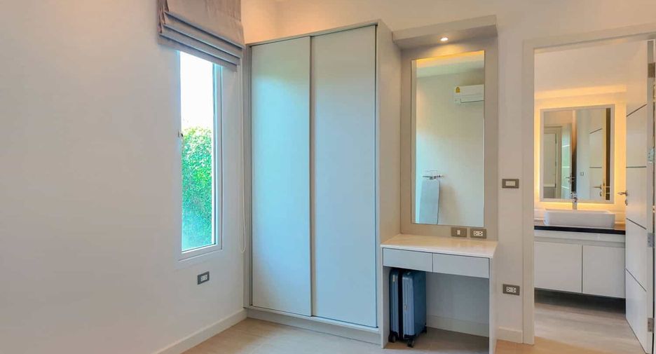 For sale 3 bedrooms villa in Hua Hin, Prachuap Khiri Khan