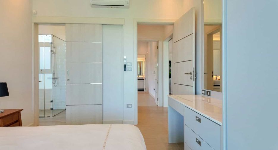 For sale 3 bedrooms villa in Hua Hin, Prachuap Khiri Khan