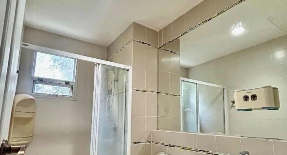 À vendre 4 chambres maison à Khan Na Yao, Bangkok