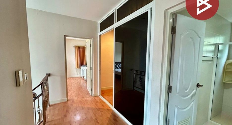 À vendre 4 chambres maison à Khan Na Yao, Bangkok