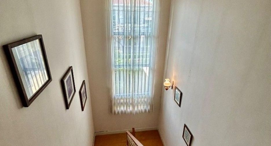 À vendre 4 chambres maison à Khan Na Yao, Bangkok