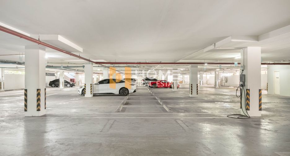 Local comercial en venta en Huai Khwang, Bangkok