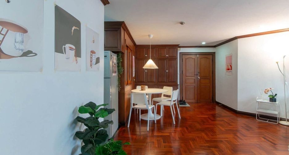 For rent そして for sale 3 ベッドルーム condo in Yan Nawa, Bangkok