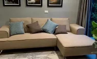 For rent 3 bedrooms townhouse in Saphan Sung, Bangkok