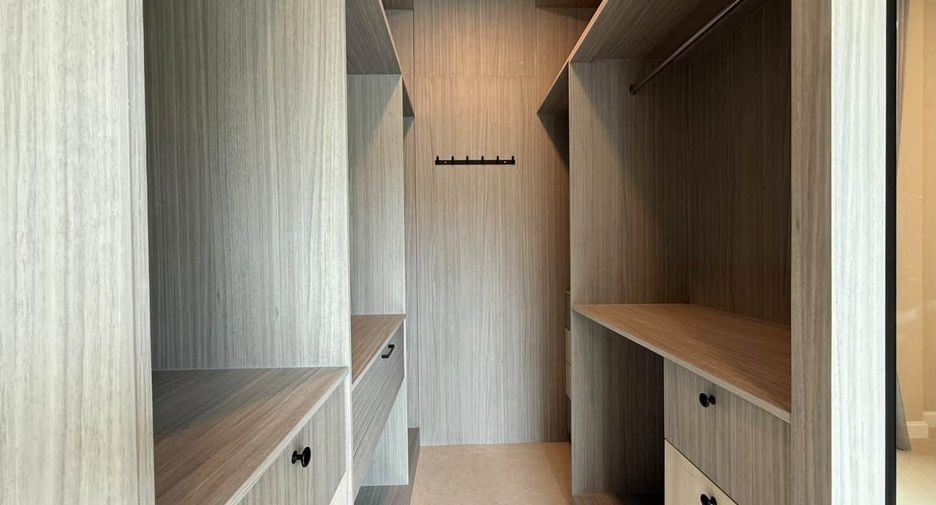 Аренда и продажа 3 спальни дом в Huay Yai, Паттайя