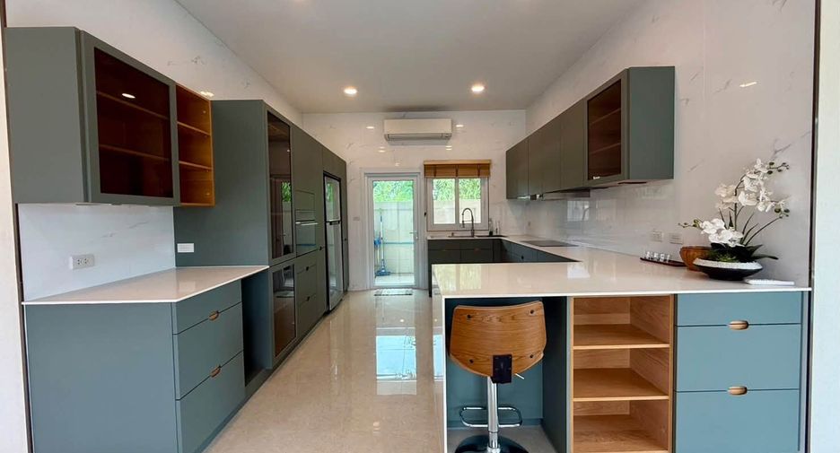 Аренда и продажа 3 спальни дом в Huay Yai, Паттайя