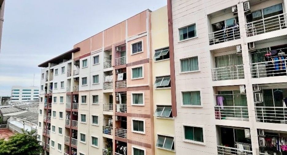 For sale 1 bed condo in Bang Khun Thian, Bangkok