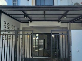 For sale 2 bedrooms townhouse in Bang Khae, Bangkok