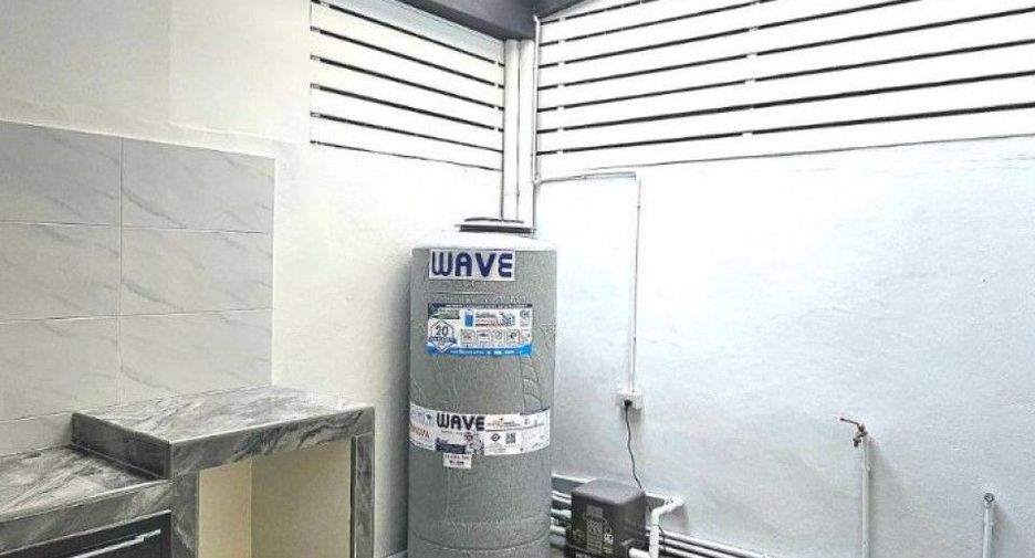 For sale 2 bedrooms townhouse in Bang Khae, Bangkok
