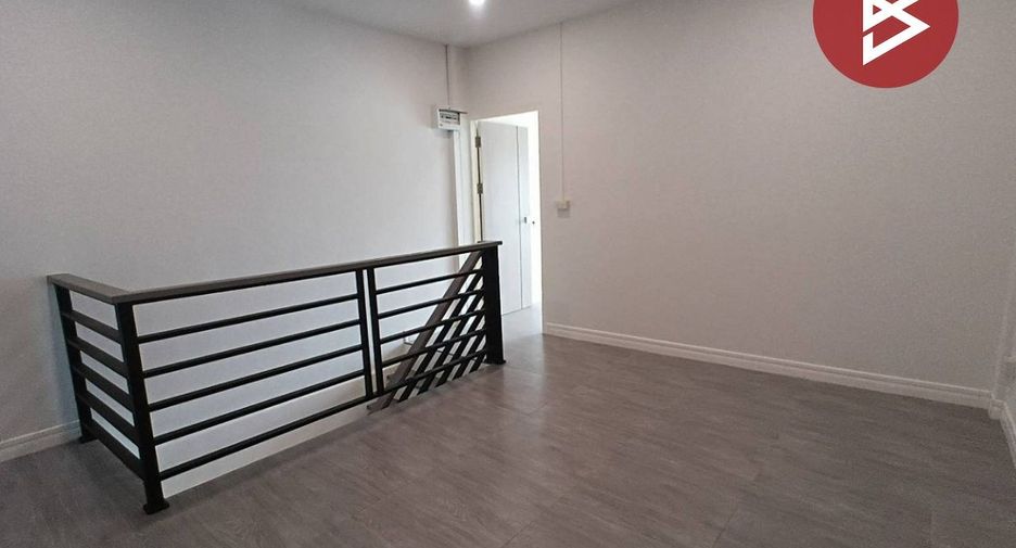 For sale 2 bedrooms townhouse in Bang Khae, Bangkok
