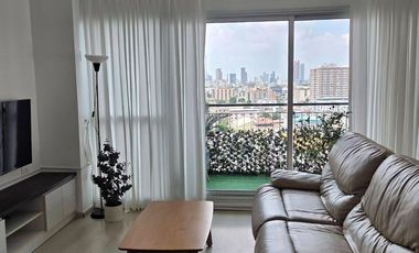 Wohnung zur Miete mit 2 Zimmer in Huai Khwang, Bangkok