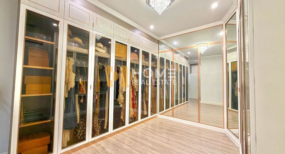出售 4 卧室 独立屋 在 Pak Kret, Nonthaburi
