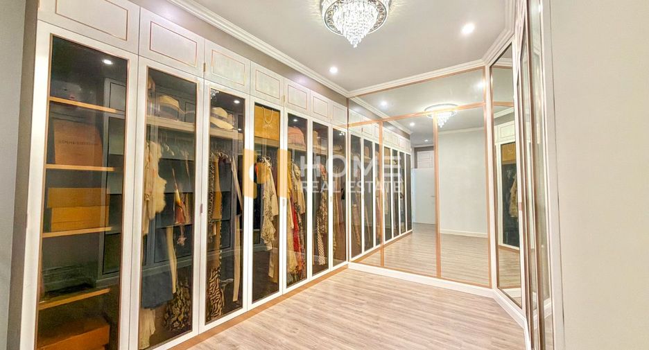 出售 4 卧室 独立屋 在 Pak Kret, Nonthaburi