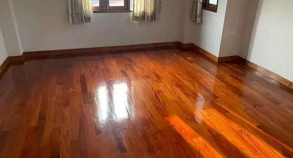 Casa en venta de 4 habitaciones en Bang Khun Thian, Bangkok