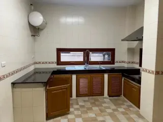 Casa en venta de 4 habitaciones en Bang Khun Thian, Bangkok