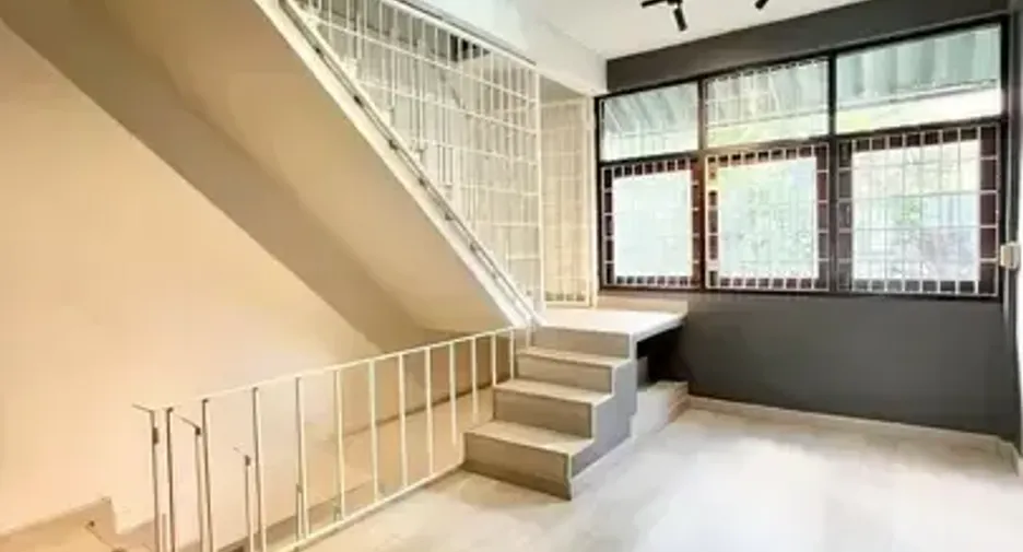 Haus zur Miete mit 2 Zimmer in Watthana, Bangkok