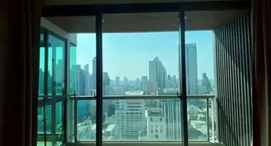 Wohnung zum Kauf mit 2 Zimmer in Sathon, Bangkok
