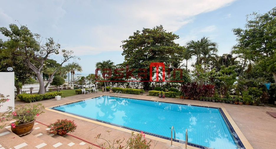 For sale 3 bedrooms condo in Bang Lamung, Chonburi