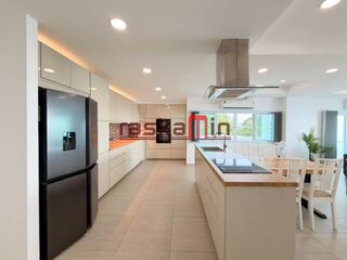 For sale 3 bedrooms condo in Bang Lamung, Chonburi