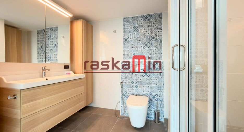 For sale 3 bedrooms condo in Bang Lamung, Chonburi