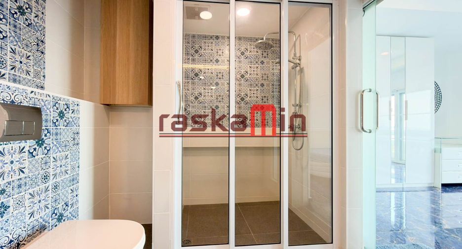 For sale 3 bedrooms condo in Bang Lamung, Chonburi