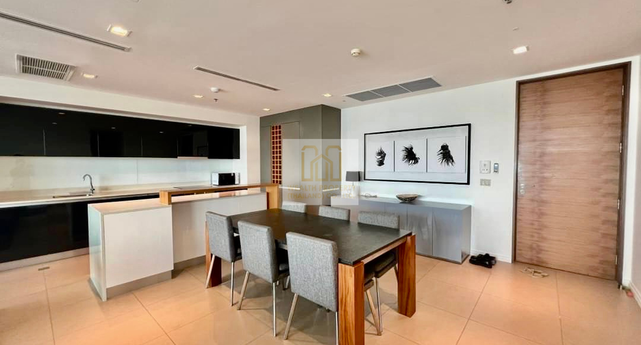 For rent and for sale 2 bedrooms condo in Sathon, Bangkok