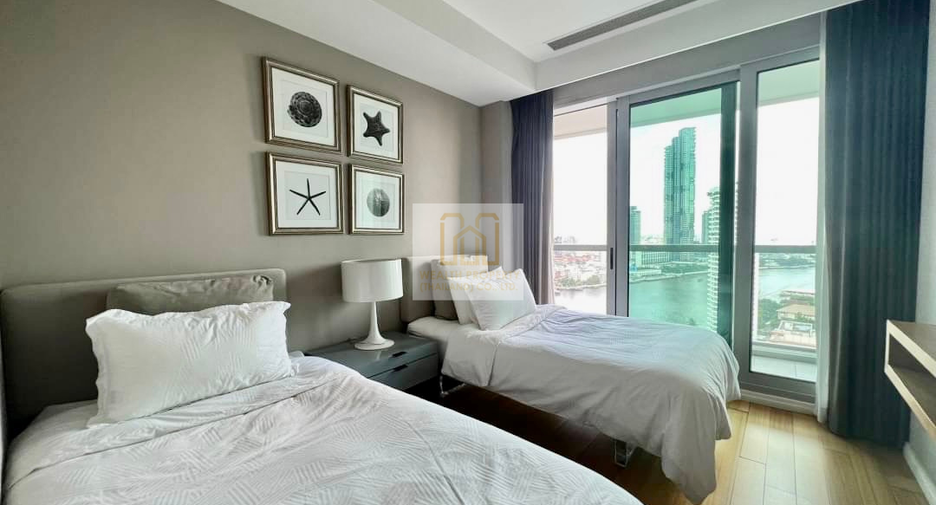 For rent and for sale 2 bedrooms condo in Sathon, Bangkok